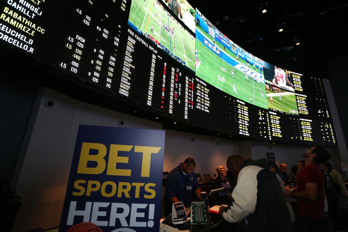 Online Sports Betting Could Bring In $900M Annually In New York According to NYSportsDay.com