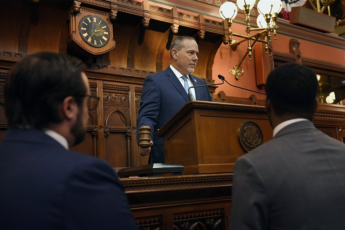Connecticut Lawmakers Propose to Legalize Online Gambling to Fund PACT Program