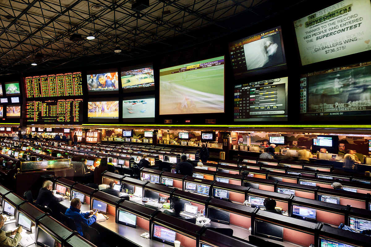 Arizona Passes Legislation to Allow Sports Betting, Other Gambling in State