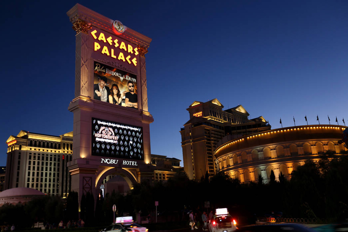 Caesars Entertainment Delays Plans to Sell One of its Vegas Strip Casinos