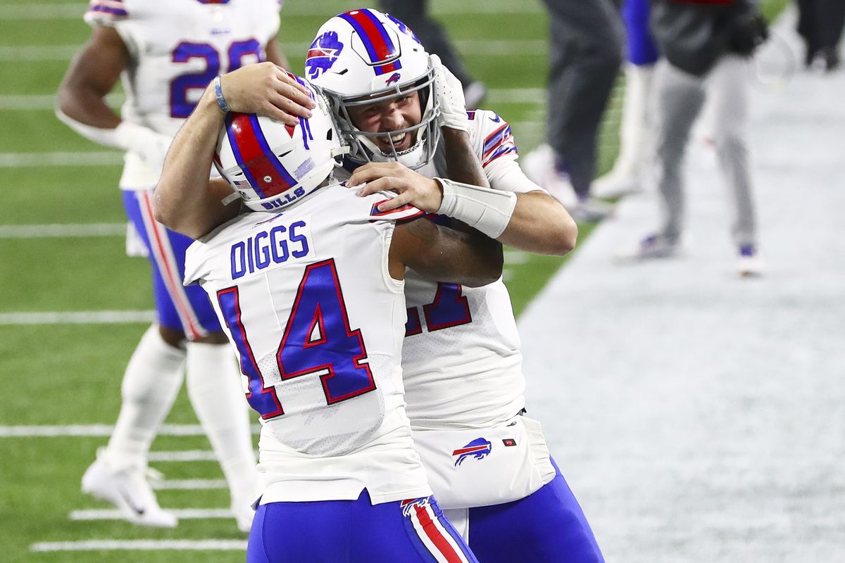 Bills the Super Bowl favorite as season nears midpoint