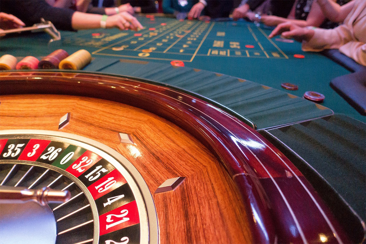 Why Some People Almost Always Make Money With casino