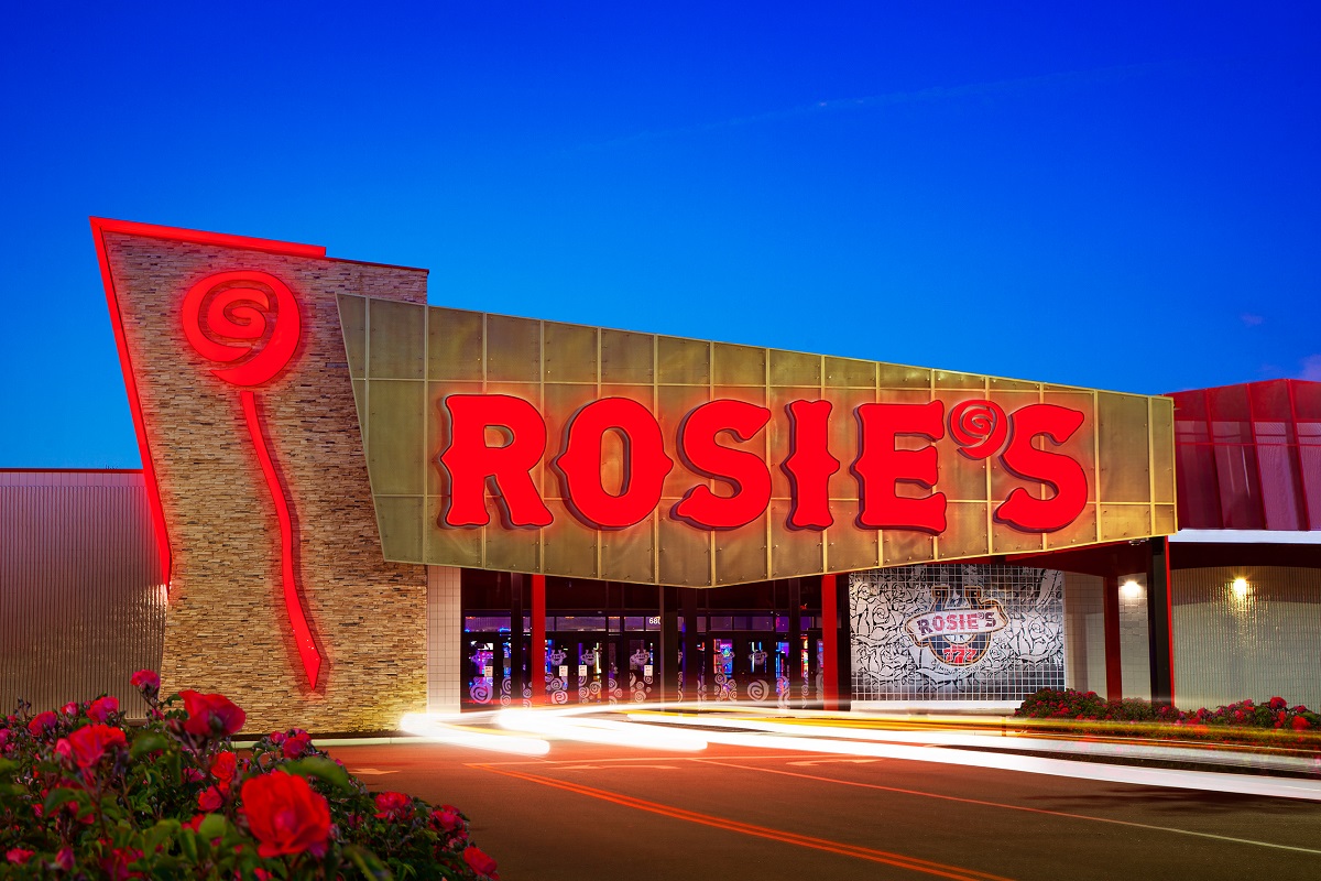 JCM Global Installs iVIZION, GEN5, and ICB system at New Rosie’s in Emporia