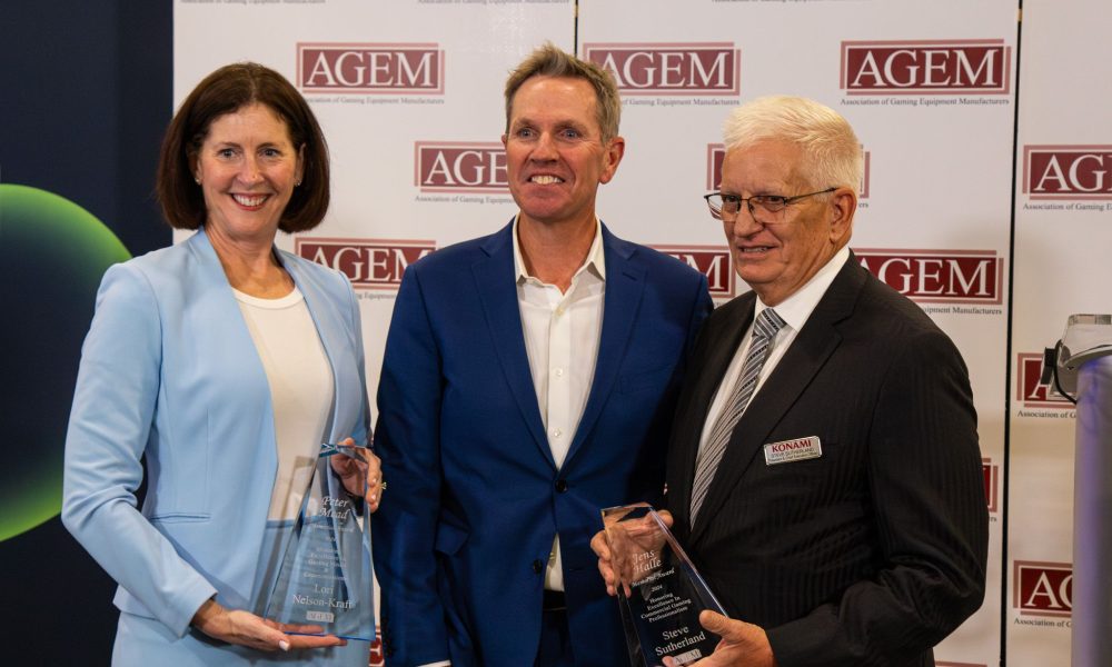 Konami Gaming CEO Steve Sutherland Awarded AGEM Memorial Award for Excellence in Commercial Gaming Professionalism