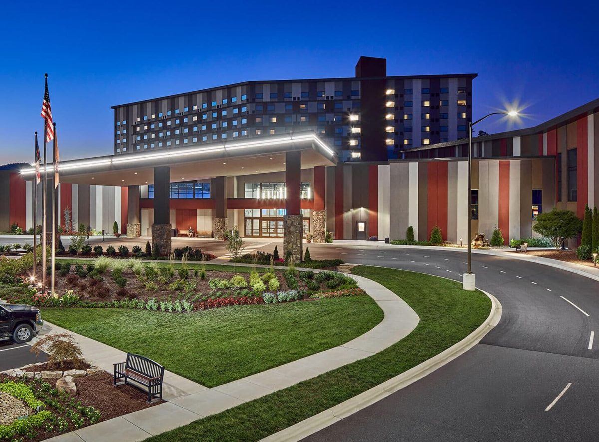 Harrah’s Cherokee Valley River’s New Hotel Tower Nears Completion